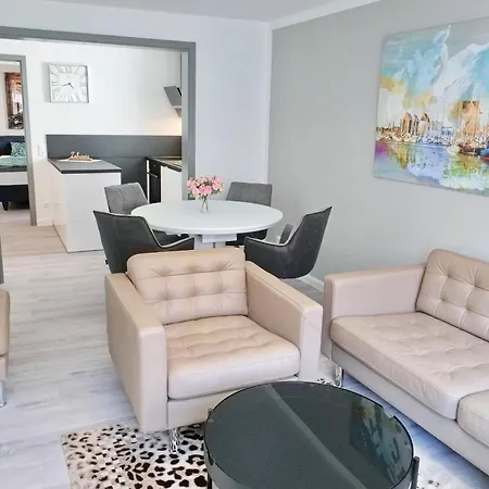 Toller Hecht - Traumferienwohnung - Abc564 *